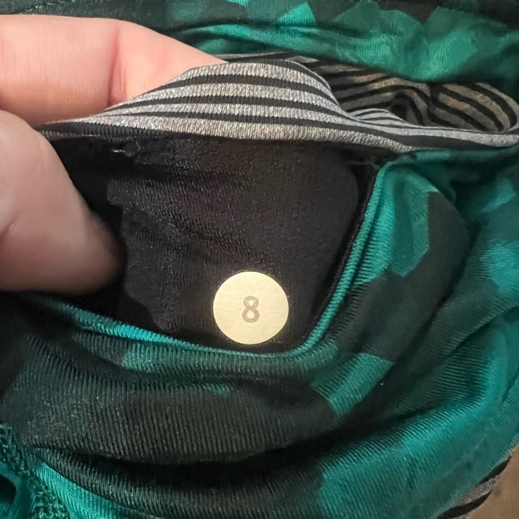 Lululemon Rebel Runner Crop Mini Pop Stripe Heathered Slate Black Size 8 - Picture 15 of 16